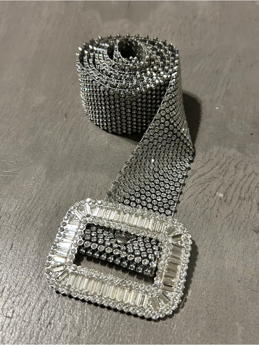 EUC Vintage Crystal Embellished Silver Rhinestone Belt - Picture 3 of 3